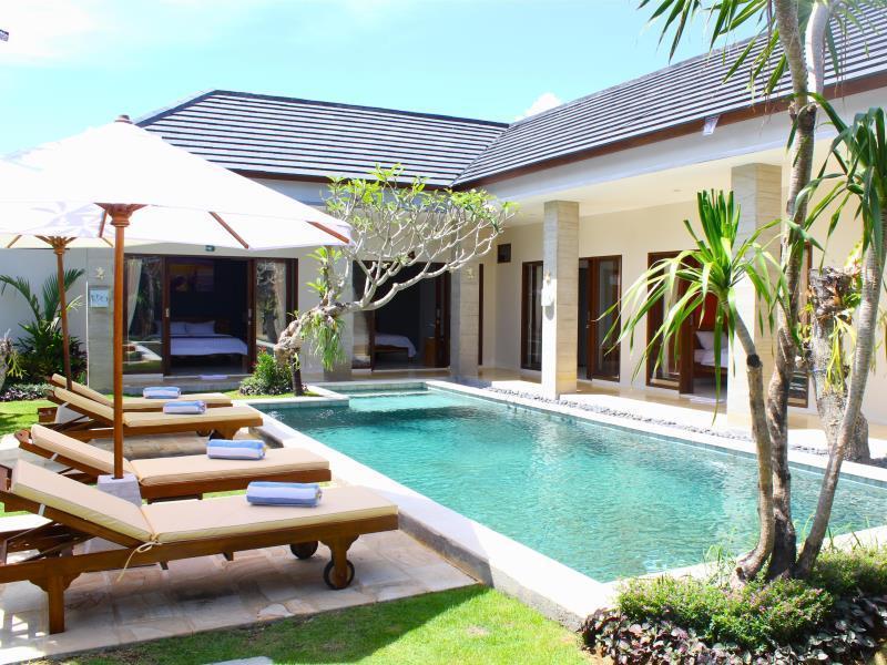 The Daun Bali Hotel Canggu  Exterior photo